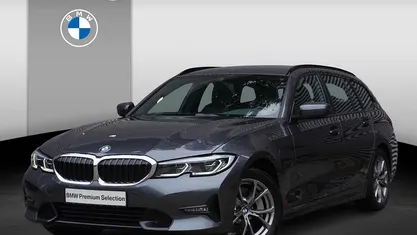 Gebruikt 2021 BMW 330e Executive Stationwagen | € 30.900 (Eerlijke prijs)
