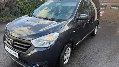 Occasion Dacia Dokker Lauréate 116 PK (85 kW) 2016 MPV
