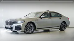 Donington grau metallic (licht beige metallic) Gebruikt 2019 BMW 745e Comfort Edition Sedan | € 56.895 (Eerlijke prijs)