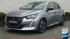 Grijs Gebruikt 2023 Peugeot 208 Allure Hatchback | € 17.900 (Eerlijke prijs)