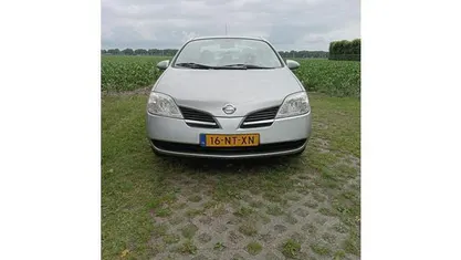 Occasion Nissan Primera Visia 116 PK (85 kW) 2004 Grijs, metallic lak Sedan