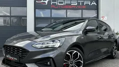 Gebruikt 2020 Ford Focus ST-Line Hatchback | € 15.945 (Eerlijke prijs)