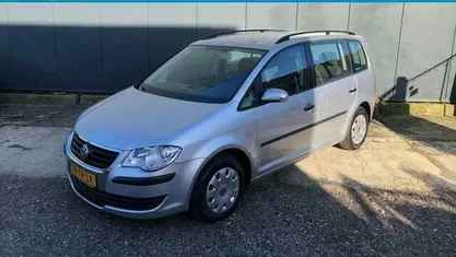 Occasion VW Touran 140 PK (102 kW) 2007 Grijs MPV