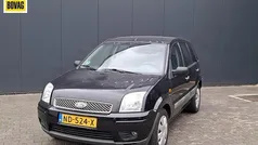 Gebruikt 2006 Ford Fusion MPV | € 1.650 (Eerlijke prijs)