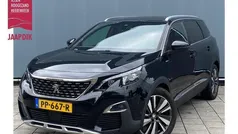 Zwart Gebruikt 2017 Peugeot 5008 GT-line MPV | € 12.444 (Eerlijke prijs)