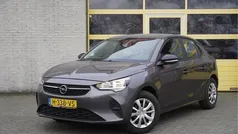 Grijs, metallic lak Gebruikt 2020 Opel Corsa Edition Hatchback | € 10.950 (Goede deal)