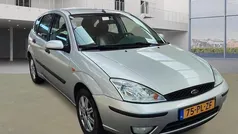 Gebruikt 2004 Ford Focus Futura Hatchback | € 1.450 (Eerlijke prijs)