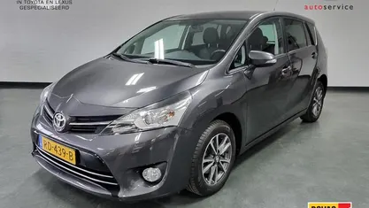 Gebruikt 2013 Toyota Verso Business Edition MPV | € 12.990 (Eerlijke prijs)