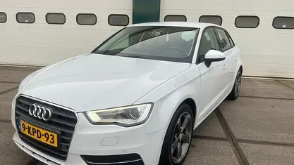 Occasion 2013 Audi A3 Sportback Attraction Hatchback | € 8.925 (Goede deal)