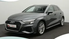 Grijs, metallic lak Gebruikt 2024 Audi A3 Sportback e-tron Advanced Sedan | € 35.250 (Goede deal)
