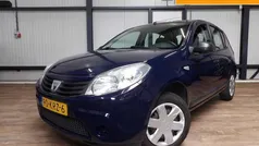 Gebruikt 2010 Dacia Sandero Hatchback | € 2.390 (Eerlijke prijs)