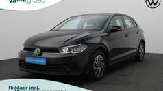 Zwart Gebruikt 2024 VW Polo Edition Hatchback | € 24.600 (Eerlijke prijs)