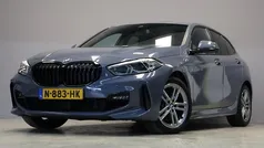 Grijs Gebruikt 2021 BMW 120 M Sport Hatchback | € 24.945 (Eerlijke prijs)