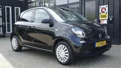 Zwart Gebruikt 2016 Smart ForFour Passion Hatchback | € 5.999 (Eerlijke prijs)