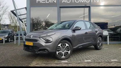 Gebruikt 2023 Citroën C4 Feel SUV | € 19.945 (Eerlijke prijs)
