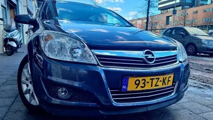 Gebruikt 2007 Opel Astra Executive Hatchback | € 1.295 (Eerlijke prijs)