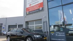 Zwart Gebruikt 2017 Audi A4 Sedan | € 17.950 (Eerlijke prijs)