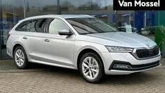 Gebruikt 2024 Skoda Octavia Business Line Stationwagen | € 29.944 (Eerlijke prijs)
