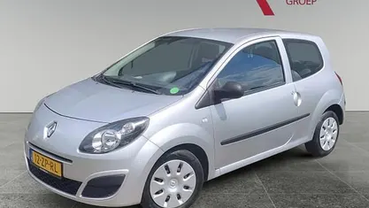 Grijs Occasion 2008 Renault Twingo Authentique Hatchback | € 2.945 (Eerlijke prijs)