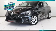 Gebruikt 2021 Renault Clio V Intens Hatchback | € 16.995 (Eerlijke prijs)