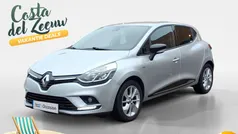 Grijs Gebruikt 2017 Renault Clio IV LIMITED Hatchback | € 9.995 (Eerlijke prijs)
