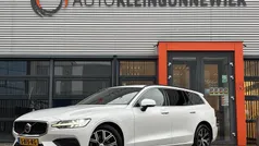 Gebruikt 2023 Volvo V60 Core Stationwagen | € 33.450 (Super prijs)