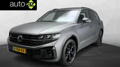 Grijs Gebruikt 2024 VW Touareg R SUV | € 72.900 (Eerlijke prijs)
