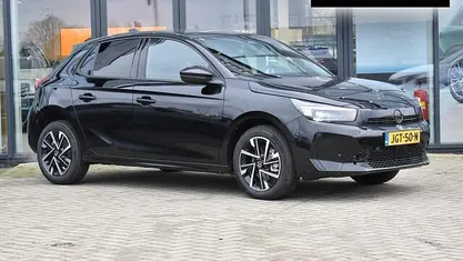 Gebruikt 2025 Opel Corsa Hatchback | € 25.446 (Eerlijke prijs)