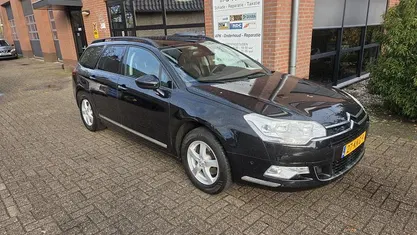 Zwart Gebruikt 2010 Citroën C5 Business Class Stationwagen | € 5.950 (Eerlijke prijs)