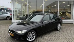 Zwart Gebruikt 2018 BMW 318 Executive Sedan | € 16.250 (Goede deal)