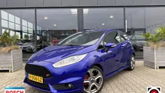 Blauw, metallic lak Gebruikt 2014 Ford Fiesta ST Hatchback | € 10.950 (Eerlijke prijs)