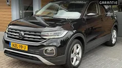 Zwart Gebruikt 2022 VW T-Cross Style SUV | € 25.749 (Eerlijke prijs)