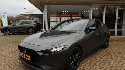 Occasion 2025 Mazda 3 Nagisa Hatchback | € 33.950 (Eerlijke prijs)