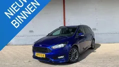 Blauw Gebruikt 2017 Ford Focus Titanium Stationwagen | € 12.950 (Eerlijke prijs)