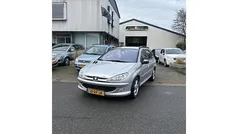 Grijs Gebruikt 2005 Peugeot 206 Stationwagen | € 995 (Eerlijke prijs)