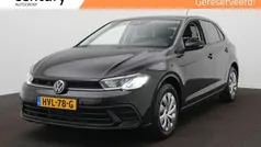 Zwart Gebruikt 2024 VW Polo Business Hatchback | € 24.900 (Eerlijke prijs)