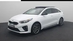 Wit Gebruikt 2019 Kia ProCeed GT-Line Hatchback | € 18.940 (Eerlijke prijs)