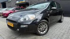 Zwart Gebruikt 2015 Fiat Punto Evo Street Hatchback | € 5.850 (Eerlijke prijs)