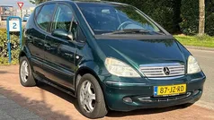 Groen Gebruikt 2002 Mercedes A140 Elegance MPV | € 950 (Goede deal)