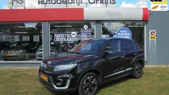 Zwart Gebruikt 2022 Suzuki Vitara Style SUV | € 22.949 (Eerlijke prijs)