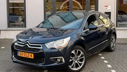 Blauw Occasion 2013 Citroën DS4 Sport Chic Hatchback | € 5.999 (Eerlijke prijs)