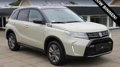 Bruin Gebruikt 2025 Suzuki Vitara SUV | € 27.950 (Eerlijke prijs)