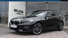 Gebruikt 2023 BMW 118 Sport Line Hatchback | € 24.450 (Eerlijke prijs)