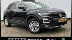 Zwart Gebruikt 2019 VW T-Roc Style SUV | € 23.900 (Eerlijke prijs)