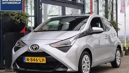 Occasion Toyota Aygo X-play 72 PK (52 kW) 2021 Hatchback