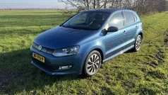 Blauw Gebruikt 2017 VW Polo Edition Hatchback | € 11.500 (Eerlijke prijs)