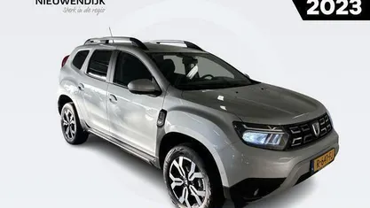 Grijs Gebruikt 2022 Dacia Duster Journey SUV | € 16.930 (Eerlijke prijs)