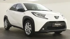 Wit Gebruikt 2023 Toyota Aygo Edition Hatchback | € 17.899 (Eerlijke prijs)