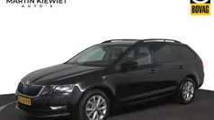 Zwart Gebruikt 2019 Skoda Octavia Business Line Stationwagen | € 9.499 (Goede deal)