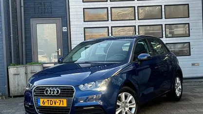 Occasion Audi A1 Sportback Attraction 86 PK (63 kW) 2014 Blauw Hatchback